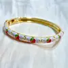 Pulseira Esmaltada Nova Estilo Flor de Morango para Mulheres, Cor Macaron Fresca, Design de Nicho com Gotejamento de Óleo, Direto da Fábrica, em Estoque