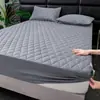 Comercio exterior Amazon funda de colchón impermeable antiarrugas amigable con la piel, funda a prueba de agua y polvo, protector de colchón a prueba de orina, protector de colchón Simmons