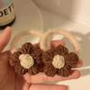 Presilha de Tubarão para Menina Estilo Retrô Faixa de Cabelo de Lã Tricotada Cor Café com Leite Presilha para Franja Adorno de Cabeça Presilha de Cabelo Outono e Inverno Presilha de Pelo Mao Mao