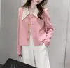 Jaqueta Estilo Chanel Transfronteiriça para Mulheres, Novo Modelo de Primavera e Outono para Figuras Baixas, Tendência Este Ano, Casaco Fino Elegante e de Alta Qualidade para Outono