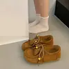 Outono 2025 Sola Macia Confortável Tênis Canguru Retro Birkenstock Moda Feminina Popular Mocassins Slip-On