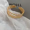 Pulseira de Metal Redonda em Formato de Coração Europeia e Americana de Três Camadas Vazada Aberta Pulseira Versátil da Moda Joia de Design de Nicho para Mulheres
