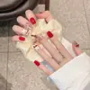 Yi Wo Fresas Po Ojo de Gato Pintado a Mano Gato Usa Armadura Po Corto Lindo Arte de Uñas Lazo Estudiante Corto