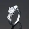 Anillo de Cobre Negro Dorado Vintage de Lujo Europeo y Americano Transfronterizo, Anillo de Zirconia Púrpura de Alta Gama Hermoso y Moderno, Venta Directa del Fabricante
