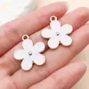 Joyería DIY de Estilo Fresco Transfronteriza Colgantes Especiales de Flor Serie de Flores de Cinco Pétalos Doble Cara Accesorios Colgantes Venta al por Mayor