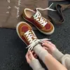 Zapatos retro de cuero genuino estilo coreano con patrón de estrellas desgastado, nueva colección otoño 2026, zapatos planos casuales, tenis para mujer