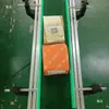 Hong Lixing HS0084X-C Suporte Pequeno com Clipe Redondo Único Base de Fixação de Suporte Lateral Defletor para Máquina de Esteira Transportadora Fluxo