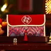 Sobres Rojos de Boda al por Mayor para Matrimonio, Bolsas de Sobres Rojos de Tela Especial para el Pago de Cambio de Nombre de los Padres, Venta Directa de Fábrica con Estampado Dorado