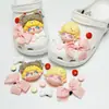 Charms para zapatos de estrella y mariposa, accesorios para zapatos perforados florales, resina de dibujos animados, accesorios decorativos DIY versátiles y lindos, desmontables