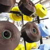 Estándar UE 1000 tipos de color en stock polipropileno 900DFDY polipropileno hilo pp para cuerda para mascotas