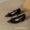 Zapatos Mary Jane de Punta Estilo Francés para Mujer, Nuevo Modelo 2026, Punta Aguda Boca Baja con Moño, Correa Única, Aumento Oculto de Tacón, Zapatos de Salón