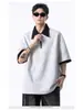 Camiseta de manga corta con cuello polo de dos piezas falsas para niños, verano nuevo, adolescentes, holgada, casual, contraste de color, manga media, moderna