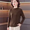 Camiseta básica de cuello medio para mujer, estilo madre, nuevo modelo otoño e invierno 2026, camiseta de manga larga para mujer de mediana edad