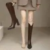 Botas Altas Marrones de Punta Fina para Mujer Otoño Invierno Tacones Altos Adelgazantes Botas Largas Cuello en V Tacón Grueso Suela Gruesa Botas de Montar Pequeñas