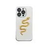 Capa de celular banhada a ouro com cobra para Apple 16promax personalidade 15 padrão de fio de ouro 12 tudo incluído 11 película para lente 13