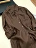 Camisa elegante de color café texturizado con solapa y manga larga para mujer, otoño, holgada, versátil, adelgazante, elegante, top casual
