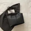 Bolsa Grande Capacidade Retrô Feminina Outono 2025 Nova Moda Cor Contrastante Ombro Axila Bolsa de Mão Casual para o Trabalho