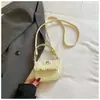 Bolso de Hombro Nuevo de Oso Lindo, Ligero y Versátil, Bolso Cruzado para Niñas, Ribete de Encaje, Bolso de Mano Elegante, Transfronterizo