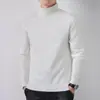 Suéter de cuello alto para hombre estilo otoño e invierno con terciopelo extra grueso nuevo estilo coreano moderno ajuste slim tejido base para hombre ropa moderna para hombre