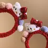 Linda Diadema de Felpa de Gatito con Lazo Rojo para Mujer Otoño e Invierno Diadema para Lavado Facial Diadema Navideña y de Año Nuevo