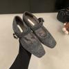 Zapatos de tacón medio alto estilo francés, color gris, de una sola capa, para mujer, temporada otoño-invierno 2024, con falda, forrados de felpa, Mary Jane, zapatos Mao