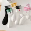 Nuevos Calcetines Sin Hueso Otoño e Invierno Estilo Coreano Rayados Tres Barras Medias para Mujer Estilo Universitario Combinación de Colores Calcetines Deportivos Venta al por Mayor