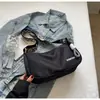 Bolso de lona para mujer, primavera y verano 2024, bolso bandolera deportivo informal de banda ancha para mujer