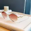 Gafas de Sol Hexagonales de Metal Pequeñas Personalizadas Estilo Urbano Europeas y Americanas Protección Solar para Exteriores de Moda Tendencia Versátiles