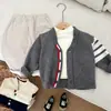 Suéter para niño hecho a medida ropa de primavera tejido top cárdigan para bebé niño suéter de punto fino abrigo