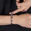 Pulsera de Acero Sólido de Titanio Vintage con Flor de Cruz que No se Desvanece para Hombres, Nueva Pulsera de Lujo Ligero de Moda de Gama Alta para Mujeres