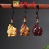 Yiming Xianyuan Sándalo Rojo Zodiaco Cabeza de Caballo Cadena para Teléfono Colgante Yiming Xianyuan Sándalo Tallado Caballo Llavero Colgante