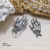 Popular Manicure de Halloween Transfronteiriça Crânio de Diamante Mão Crânio Pata Conjunto com Diamantes e Liga Flash Oco Unha Fantasia