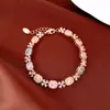 Pulsera Cuadrada de Flor de Circonita Cúbica Vintage Usada Pulsera de Lujo Ligero con Sensación de Alta Gama Diseño de Nicho de Moda Joyería de Mano para Mujeres
