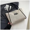 Bolso de Hombro Casual Simple Portátil Estilo Perezoso Nuevo Invierno para Mujer Estilo Coreano Elegante Bolso Tote para el Hombro para Viajar