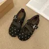Fivela Temperamento 2026 Bico Fino Sapatos de Salto Mary Janes Femininos Uma Tira Retro Poá Outono/Inverno Novo Estilo com Lã Versão Coreana