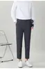 Pantalones de Traje de Nueve Puntos para Hombre Chic Tendencia Estilo Coreano Otoño/Invierno Engrosados con Felpa Color Sólido Corte Delgado Casual Simples Versátiles