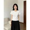 Camiseta Feminina de Algodão 2026 Verão Gola V Manga Curta com Estampa de Bolinhas, Versátil Slim Fit Ajusta na Cintura Meia Manga Camiseta Básica Feminina para Exportação