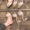 Chanclas de mujer de alta costura 2026 verano nuevas elegantes versátiles de tacón alto adelgazantes peludas sandalias de moda para verano