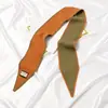 Ins Novo Estilo Coreano Lenço Pequeno de Lã para Menina Conjunto de Pescoço Quente Tricotado Moda Outono e Inverno Lenço Pequeno com Canto Pontiagudo