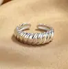 Anillo Liso Trenzado Estilo Minimalista Europeo y Americano para Mujer, Anillo para Dedo Índice Estilo Ins, Joyería Abierta de Nicho al por Mayor