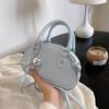Bolso bandolera de alta gama de verano 2024, moderno bolso Boston para mujer, estilo coreano, sencillo e informal.
