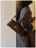 Yuezi 2026 Novo Estilo Francês Retrô Marrom Bolsa de Axila para Mulheres, Bolsa Pequena de Ombro Transversal de Alta Qualidade, Bolsa Versátil para o Dia a Dia