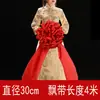 Bola de flores de corte de cinta, ceremonia de inauguración, bola de flores roja grande premiada, flor de tela de seda roja grande, entrega de coche, flor roja grande, bola de flores de boda