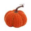 Nuevos artículos decorativos transfronterizos para Acción de Gracias y Festival de la Cosecha, adornos de mesa y accesorios de calabaza de tejido de punto rellenos de algodón PP