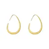 Adequado para meninas brincos de metal populares da moda em formato de gota estilo coreano de alta qualidade brincos simples para o dia a dia item popular no atacado
