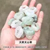 Jingde Jewelry Colgante de Jade Natural Ruyi Nube Auspiciosa Candado Estilo Chino Alto Hielo Verde Tianshan Candado de Paz Ganado Vivo Disponible