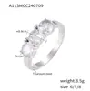 Anillo modelado de micro diamantes geométricos retro transfronterizo acero de titanio chapado en oro de 18k moda chic anillo comodín al por mayor