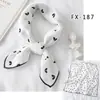 Moda Coreana 2020 Bufanda Pequeña Estampada de Seda Bufanda Cuadrada Pequeña Bufanda Decorativa Profesional para Mujer