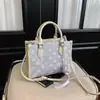 Estilo Étnico Brocado Zhuang Brocado Song Brocado Tang Seda Xiangyun Bolso Tote para Mujer Modelo Nuevo 2026 Bolso Versátil de Hombro Cruzado para Viajes Diarios