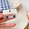 Brincos de rubi de vidro requintado estilo requintado azul elegante pequeno e pequeno brincos de diamante Brincos de prata de sentido avançado para mulheres